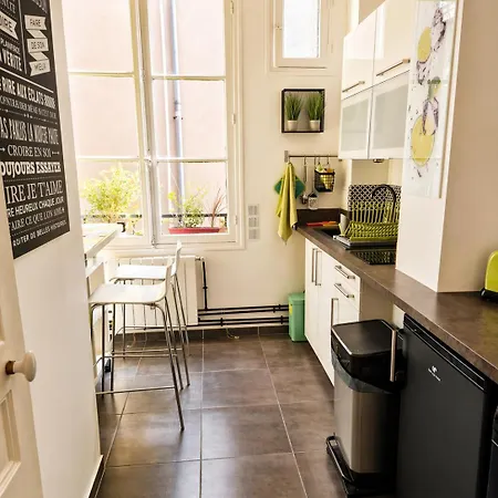 We Loft Bed & Breakfast 4*
