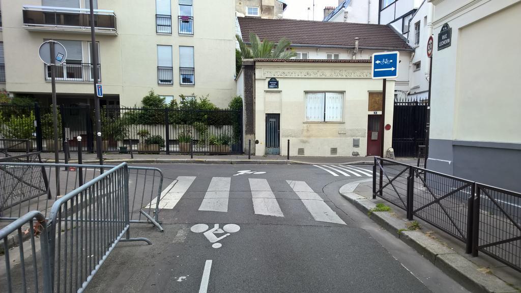 We Loft Bed & Breakfast 4*